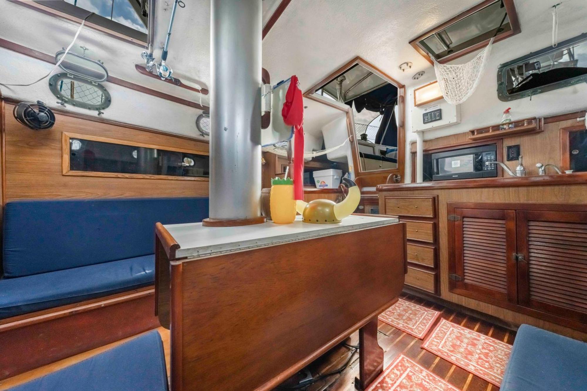 An Island Of Your Own - Your Private Sailboat, The Elegance Hotel en barco *