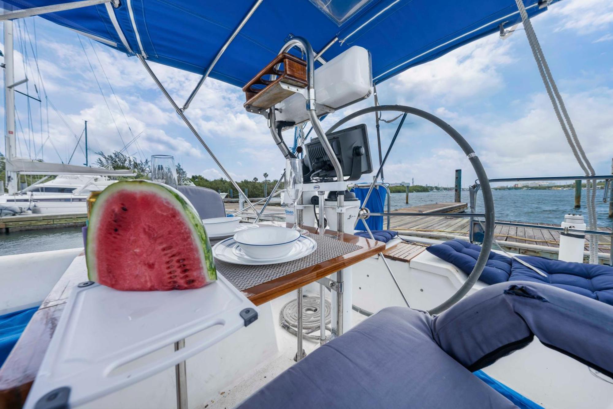 An Island Of Your Own - Your Private Sailboat, The Elegance Hotel en barco *