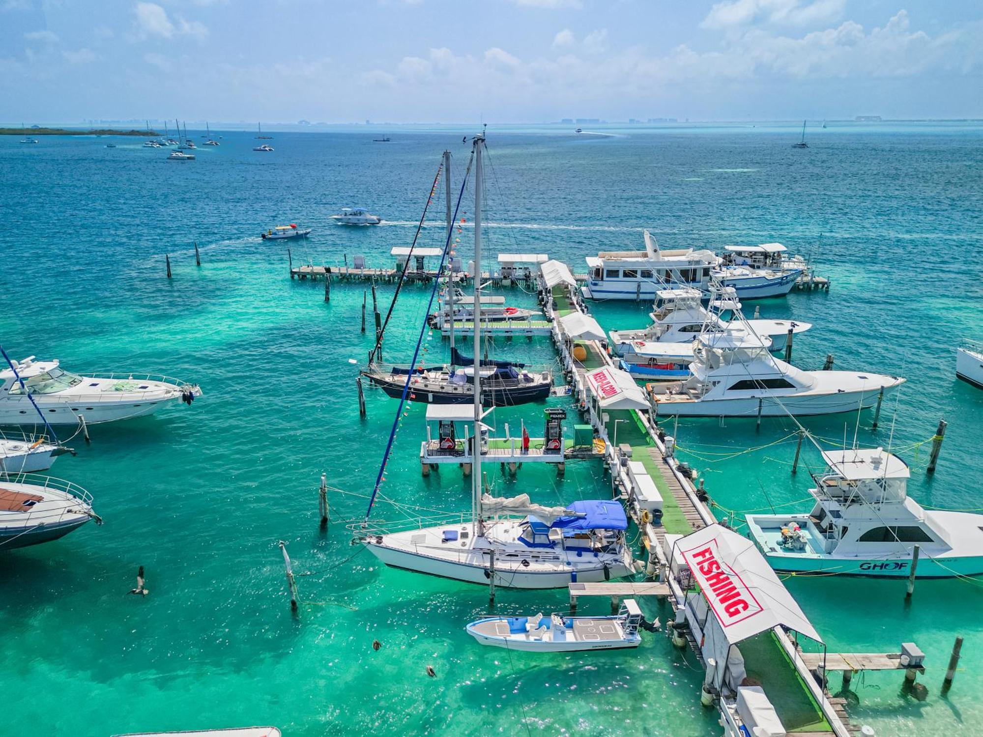 An Island Of Your Own - Your Private Sailboat, The Elegance Hotel en barco *