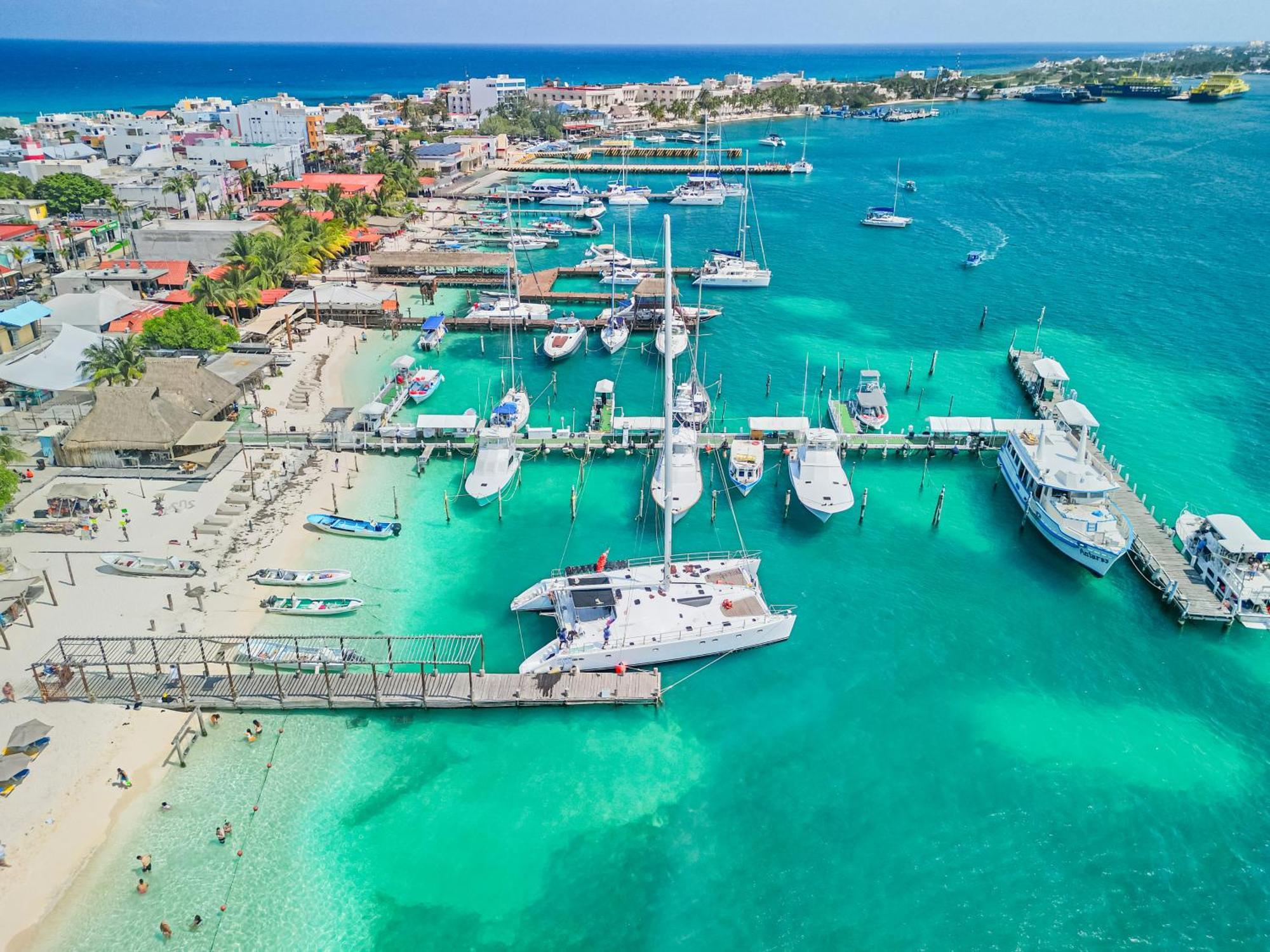 Hotel en barco An Island Of Your Own - Your Private Sailboat, The Elegance *